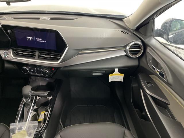new 2025 Chevrolet Trax car