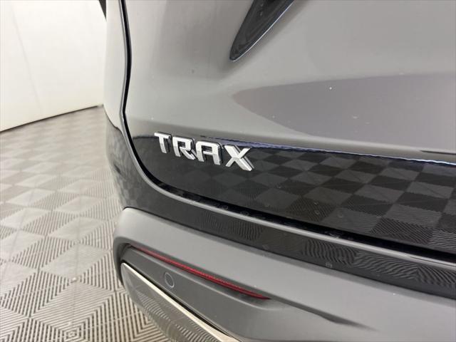 new 2025 Chevrolet Trax car