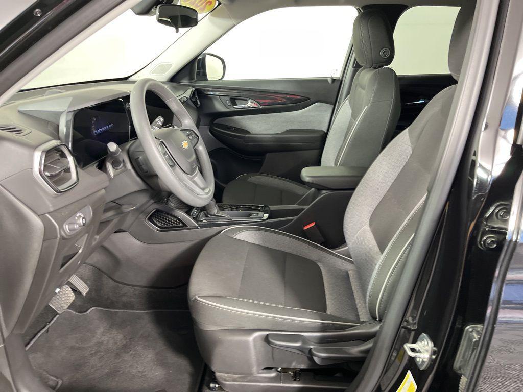 used 2025 Chevrolet TrailBlazer car, priced at $20,827