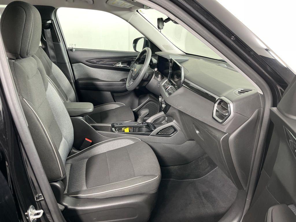 used 2025 Chevrolet TrailBlazer car, priced at $20,827