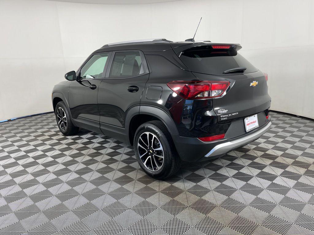 used 2025 Chevrolet TrailBlazer car, priced at $20,827