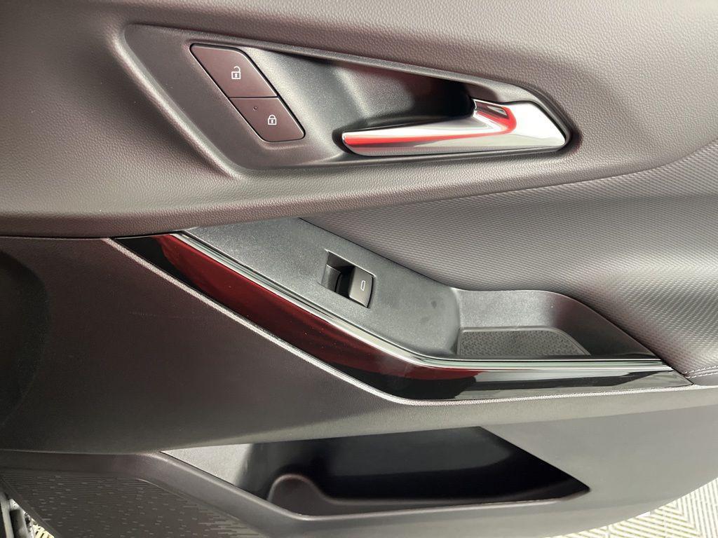 new 2026 Chevrolet Equinox car, priced at $30,760