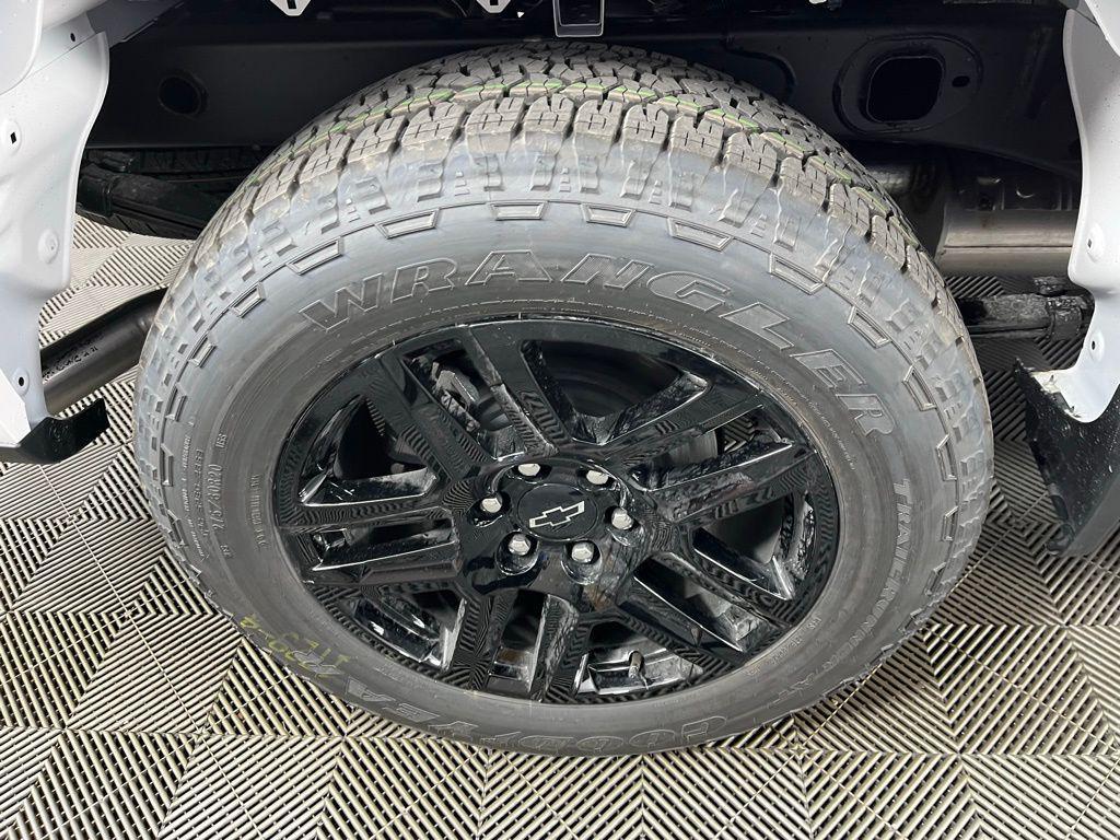 new 2026 Chevrolet Silverado 1500 car, priced at $51,605