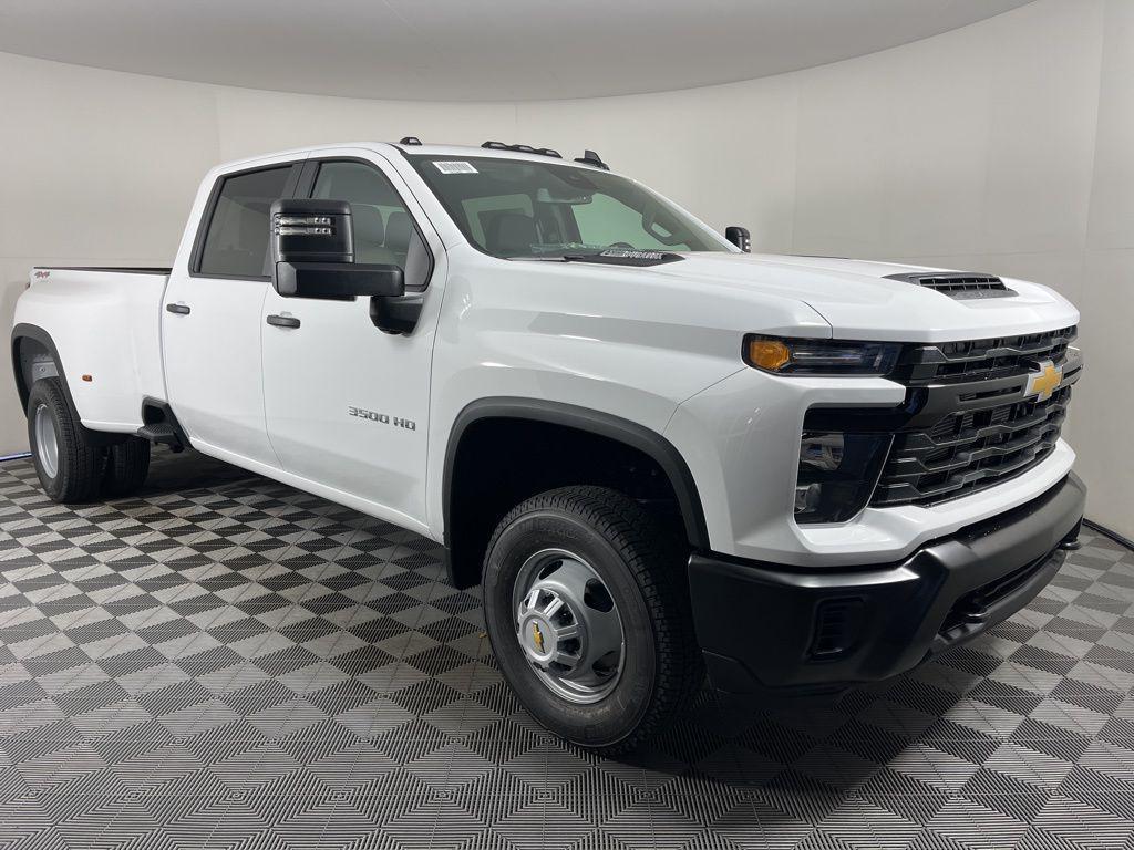 new 2026 Chevrolet Silverado 3500 car, priced at $69,410