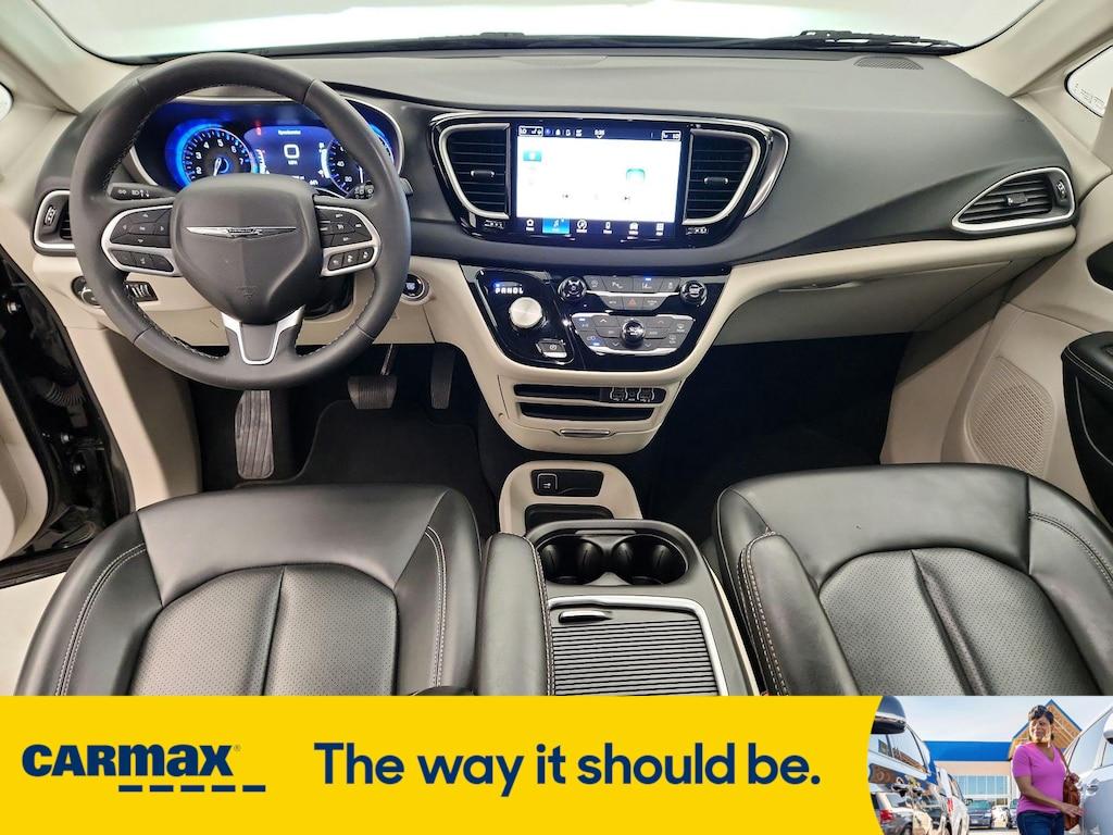 used 2023 Chrysler Pacifica car, priced at $26,998