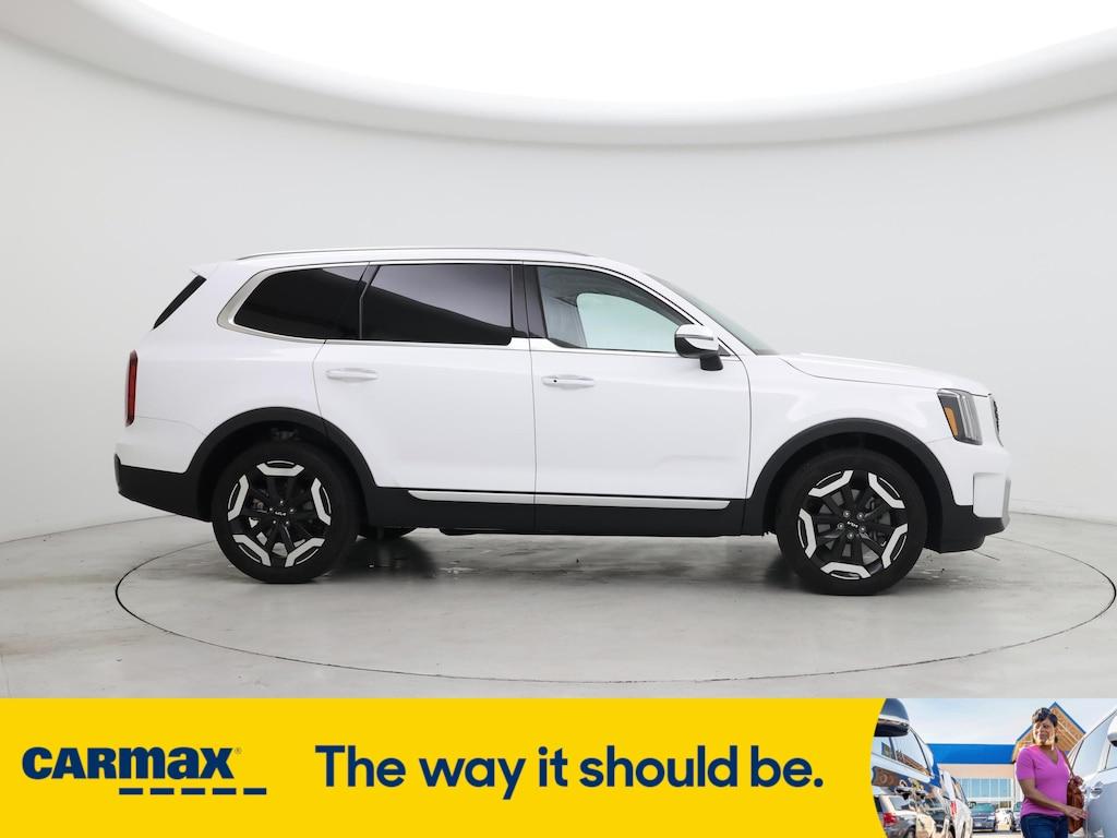 used 2024 Kia Telluride car, priced at $38,998