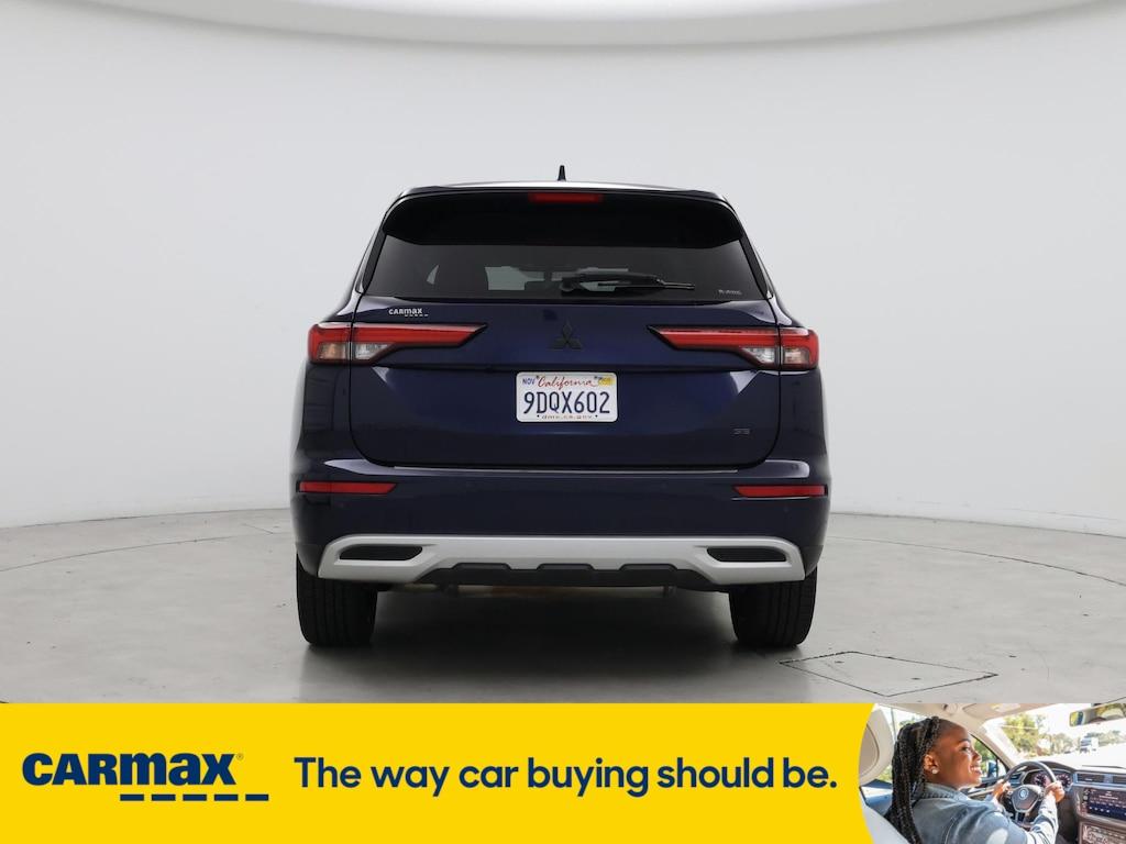 used 2022 Mitsubishi Outlander car, priced at $25,998