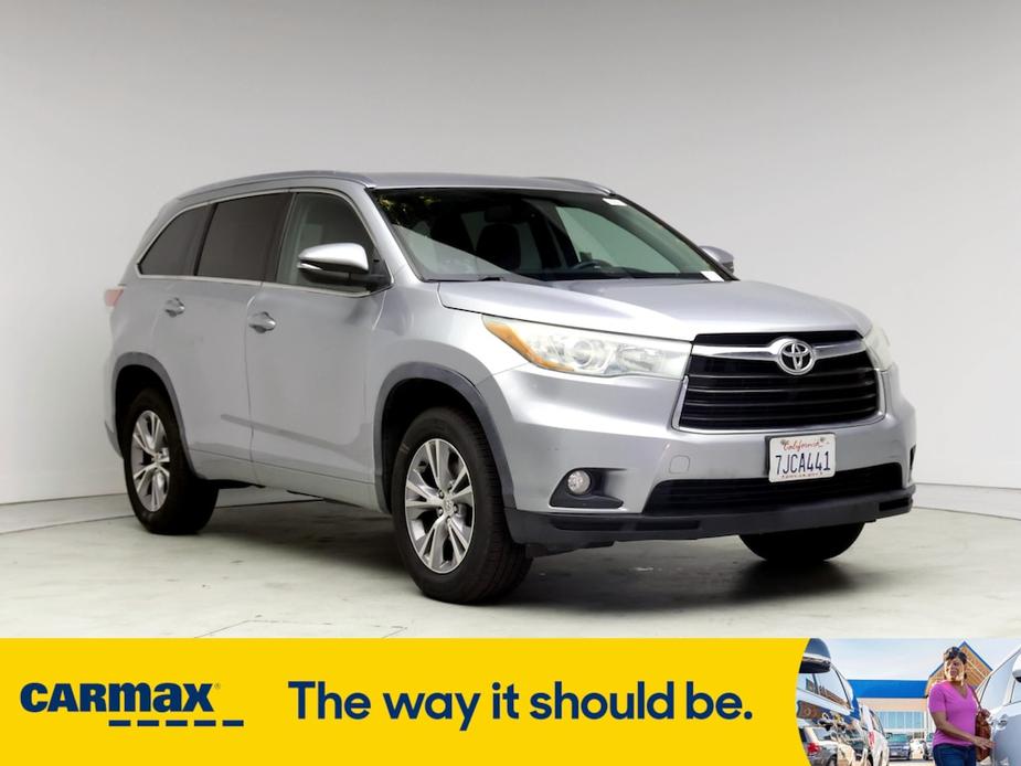 used 2015 Toyota Highlander car, priced at $18,998