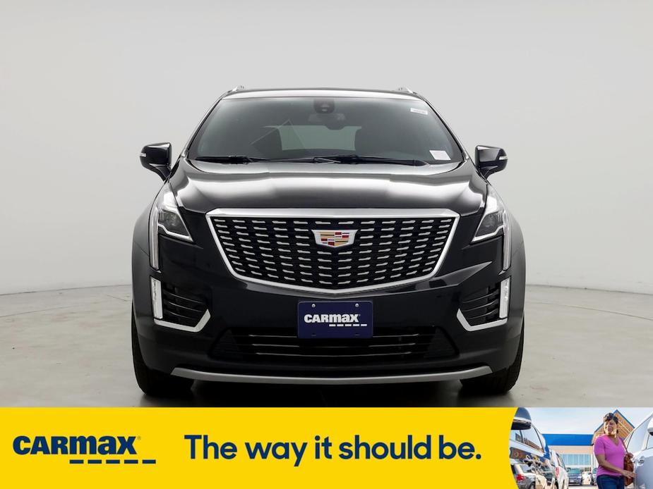 used 2023 Cadillac XT5 car, priced at $33,998