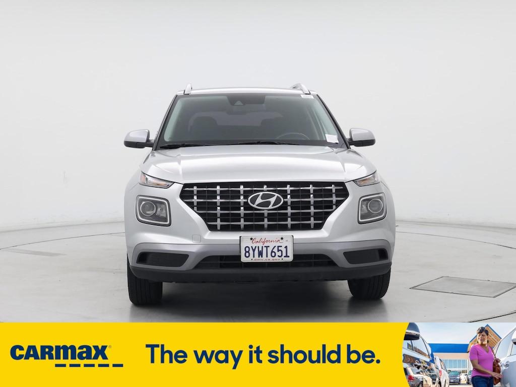 used 2022 Hyundai Venue car, priced at $18,998