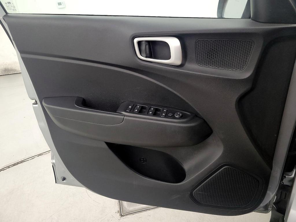 used 2022 Hyundai Venue car, priced at $18,998