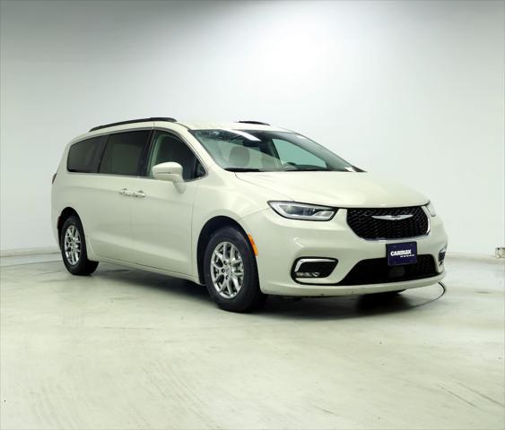 used 2021 Chrysler Pacifica car, priced at $27,998