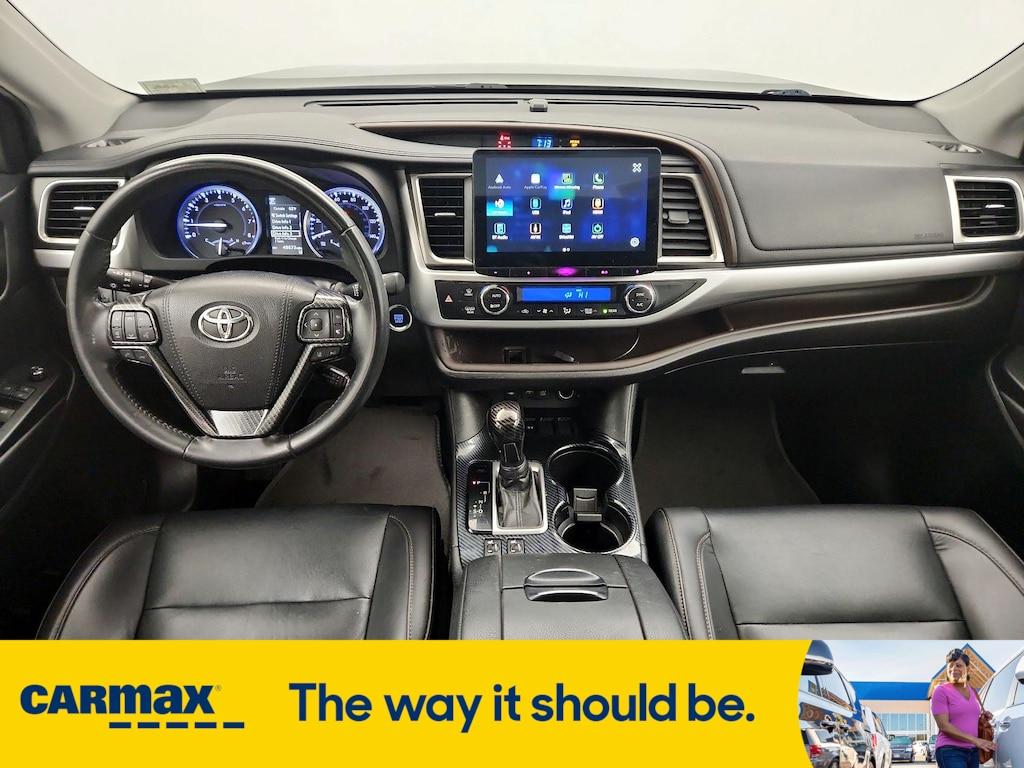 used 2019 Toyota Highlander car, priced at $29,998