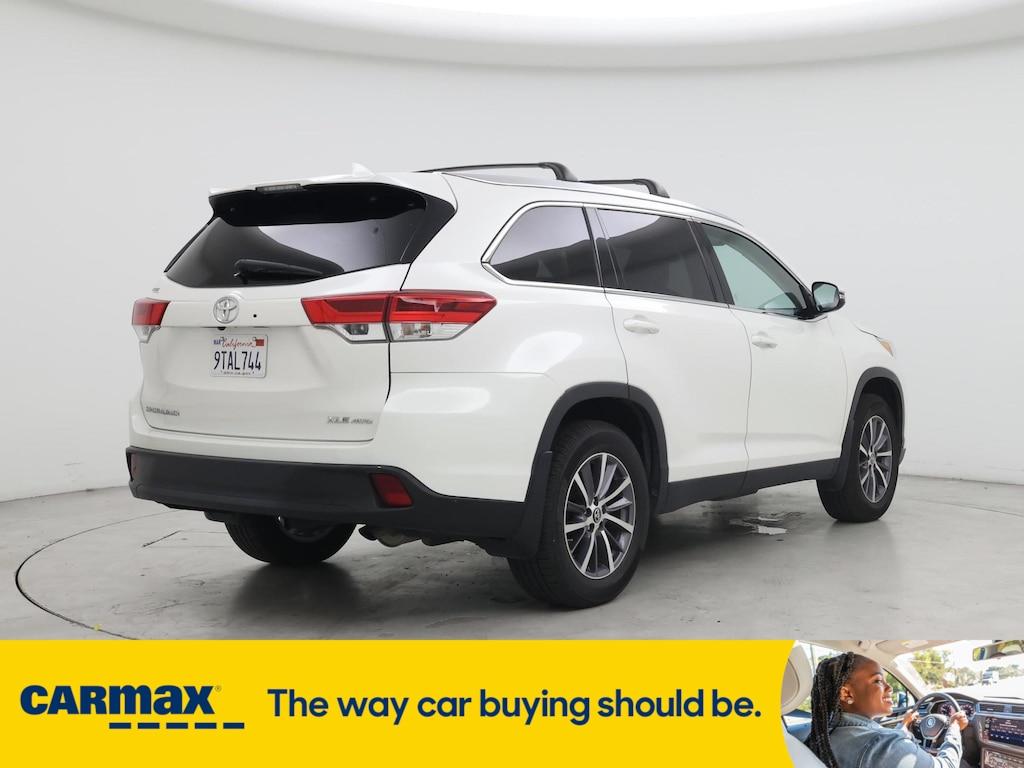 used 2019 Toyota Highlander car, priced at $30,998