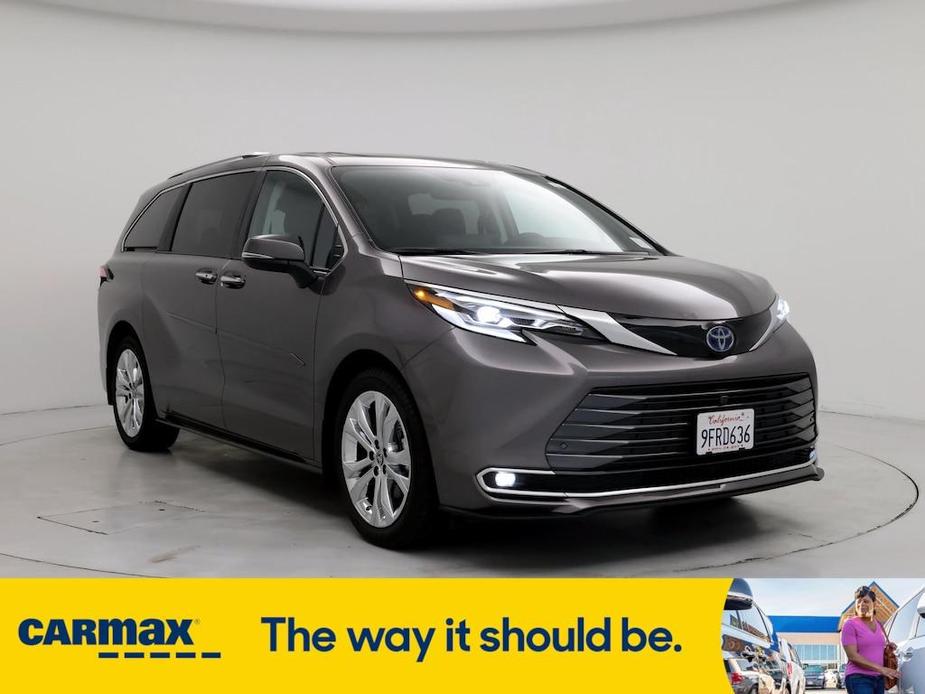 used 2023 Toyota Sienna car, priced at $59,998