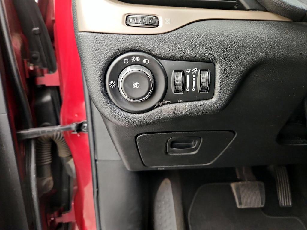 used 2014 Jeep Cherokee car, priced at $13,599