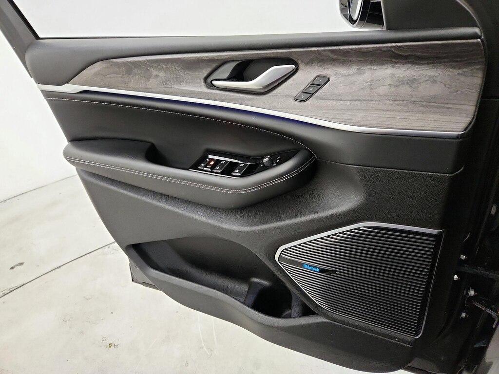 used 2022 Jeep Grand Cherokee L car, priced at $38,998