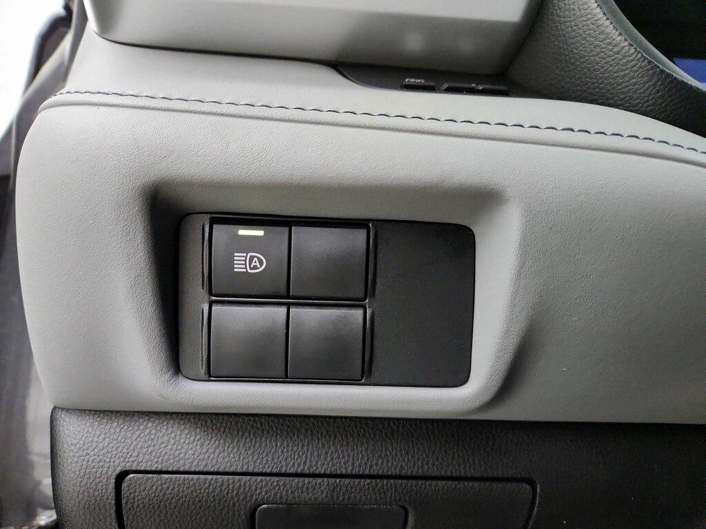 used 2022 Toyota Highlander car, priced at $28,998