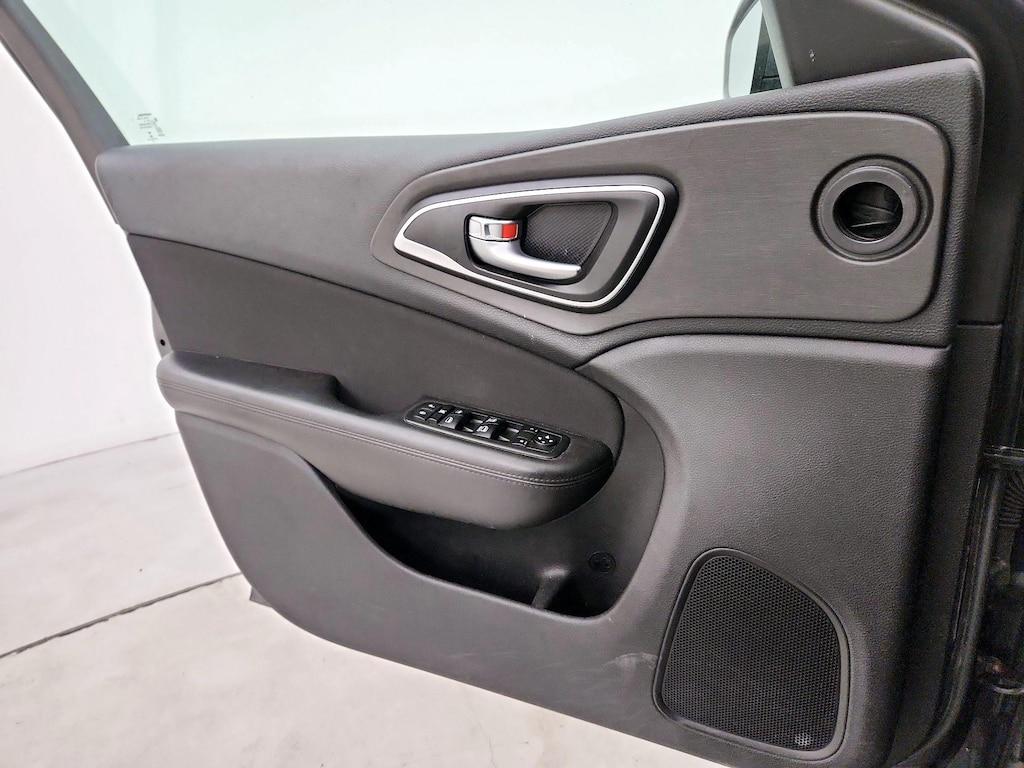 used 2015 Chrysler 200 car, priced at $10,998