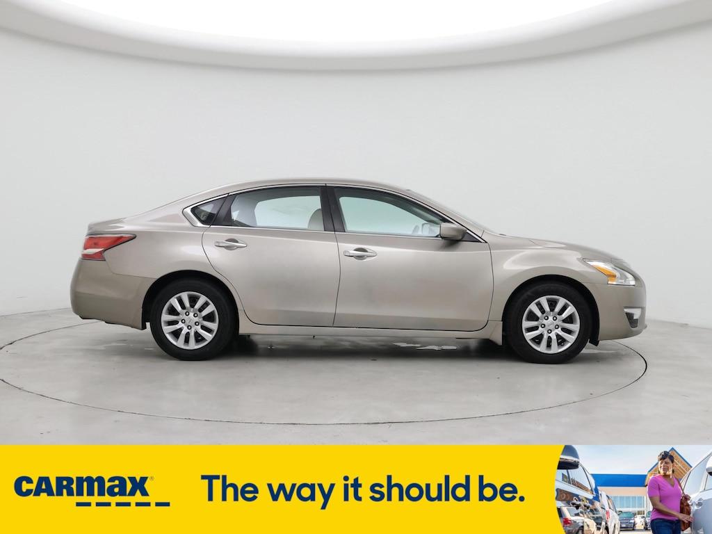 used 2014 Nissan Altima car, priced at $12,998