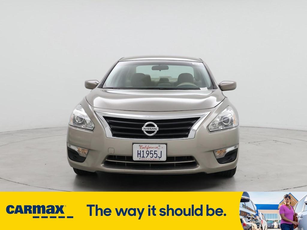 used 2014 Nissan Altima car, priced at $12,998