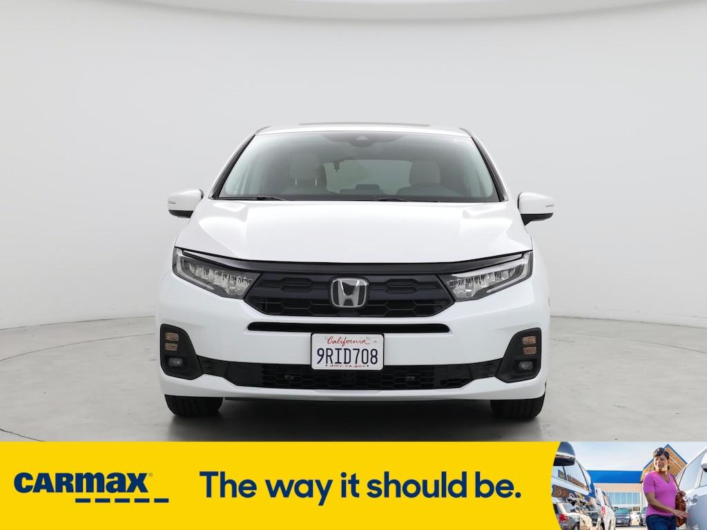 used 2025 Honda Odyssey car, priced at $42,998