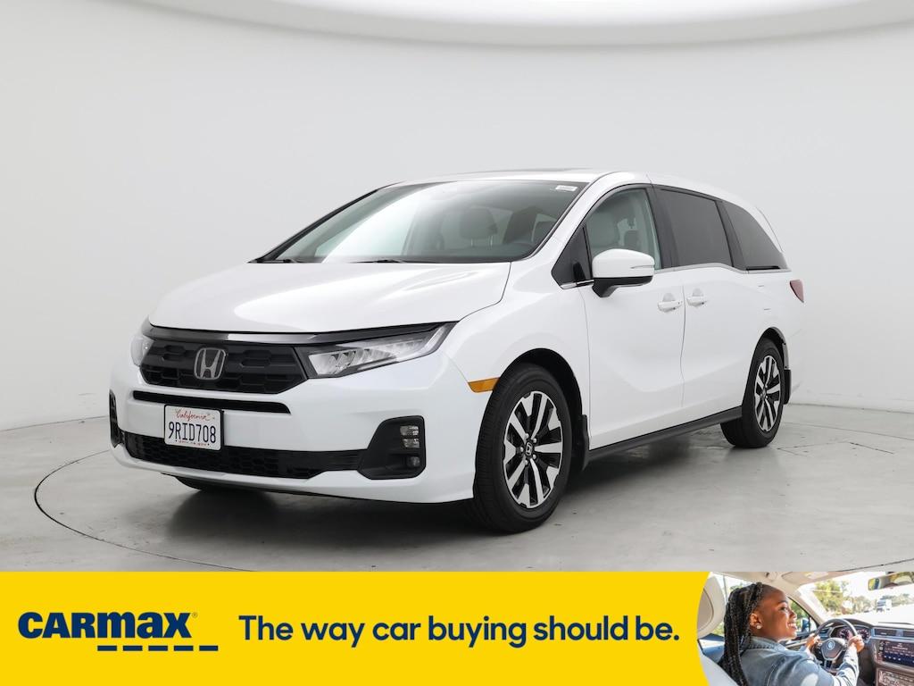 used 2025 Honda Odyssey car, priced at $42,998