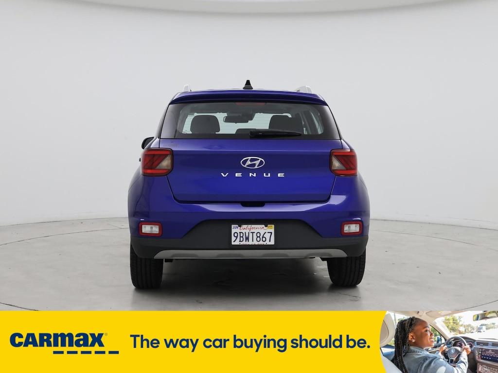 used 2022 Hyundai Venue car, priced at $19,998