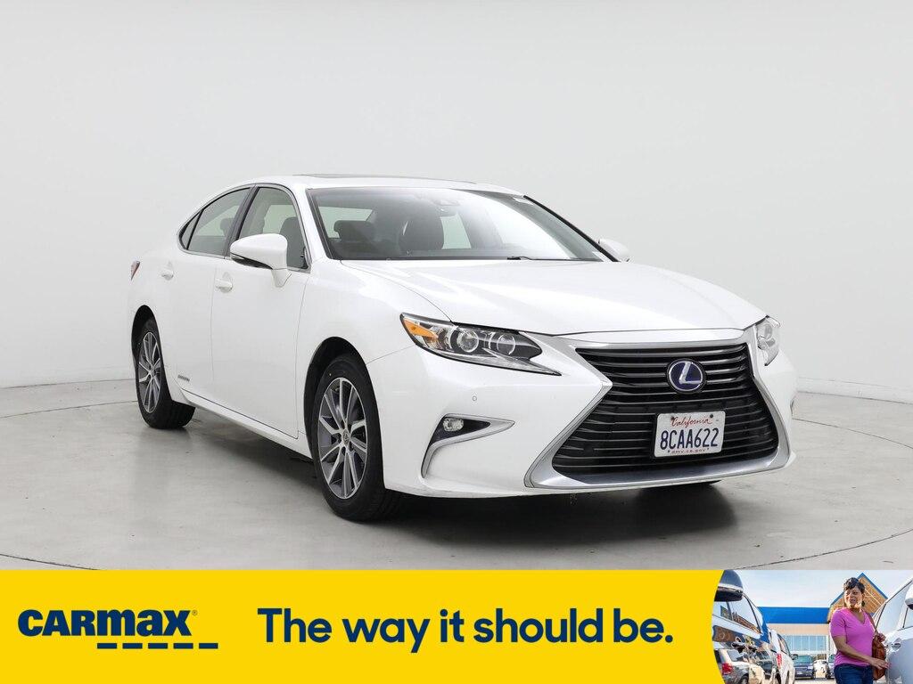 used 2018 Lexus ES 300h car, priced at $22,998