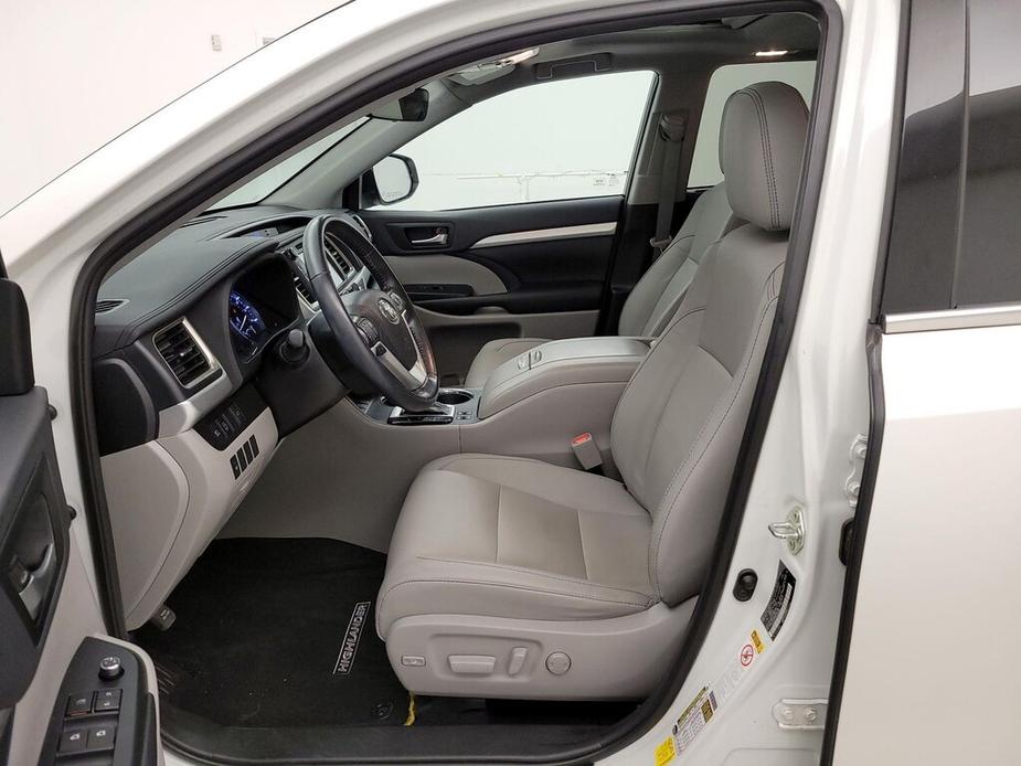 used 2019 Toyota Highlander car, priced at $23,998