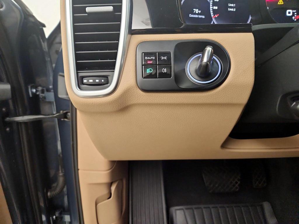 used 2019 Porsche Cayenne car, priced at $44,998