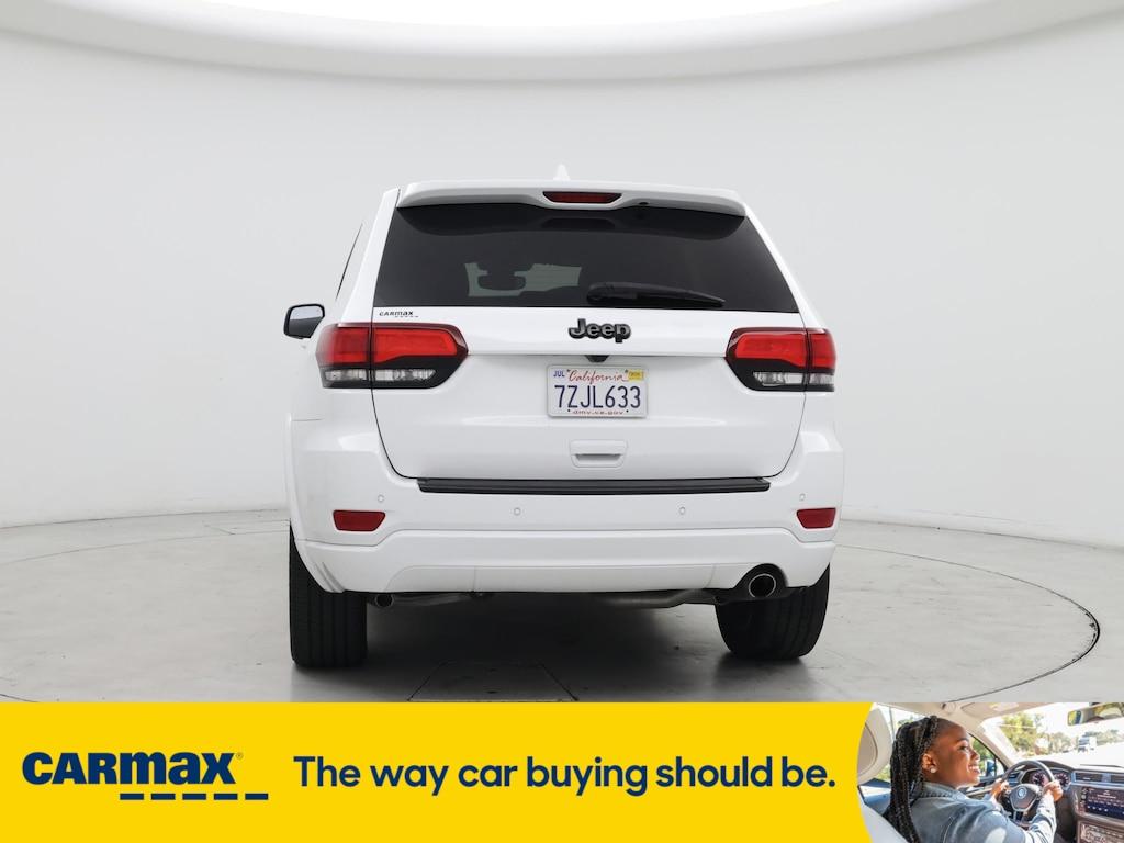 used 2017 Jeep Grand Cherokee car, priced at $19,998