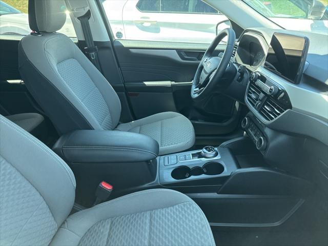 used 2022 Ford Escape car, priced at $25,815