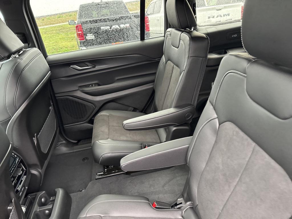 new 2025 Jeep Grand Cherokee L car, priced at $46,988