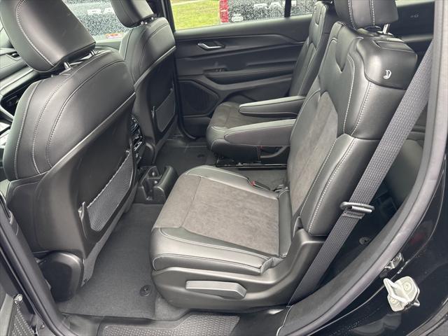 new 2025 Jeep Grand Cherokee L car, priced at $48,525