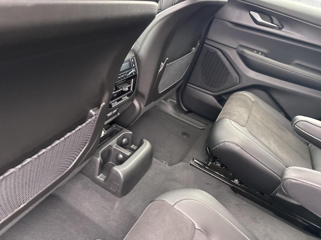 new 2025 Jeep Grand Cherokee L car, priced at $46,988