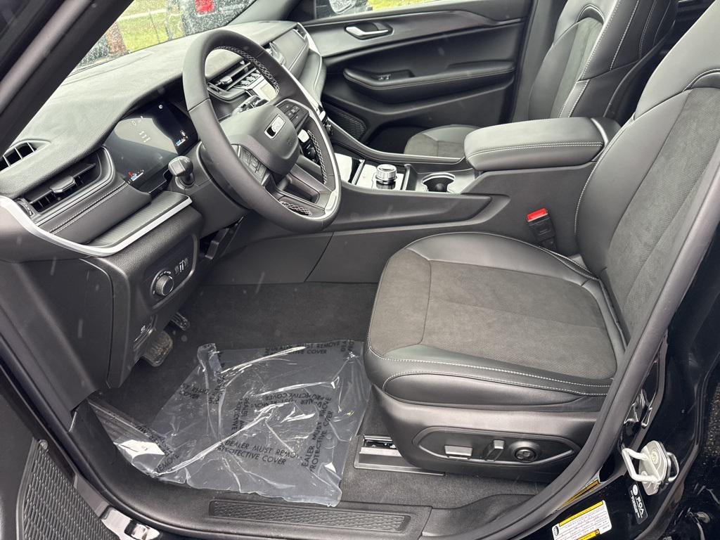 new 2025 Jeep Grand Cherokee L car, priced at $46,988