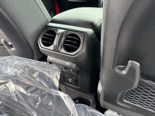 new 2025 Jeep Gladiator car, priced at $57,050