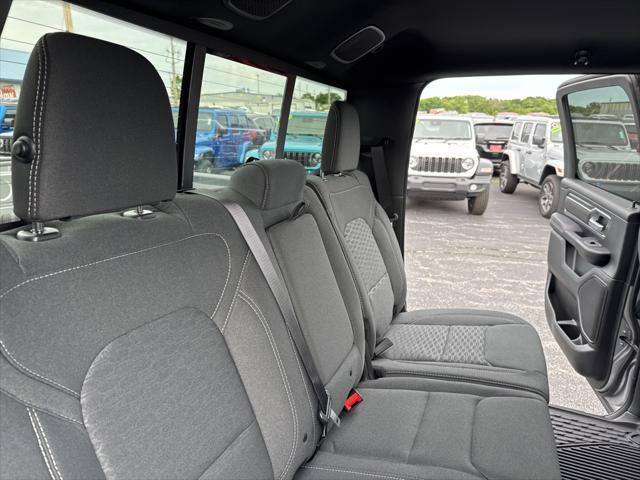 new 2025 Ram 1500 car, priced at $60,885