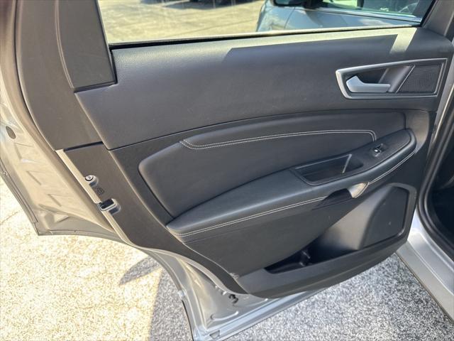 used 2024 Ford Edge car, priced at $30,669