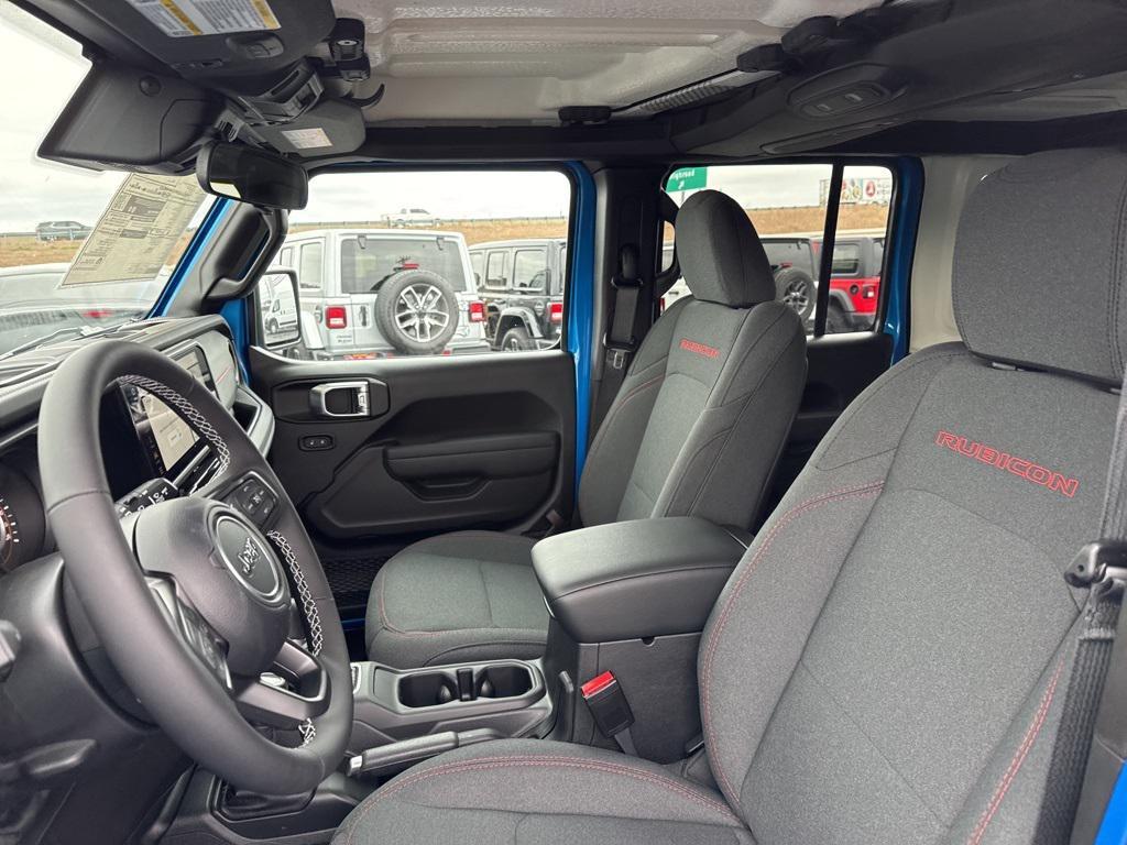 new 2025 Jeep Wrangler car, priced at $60,395