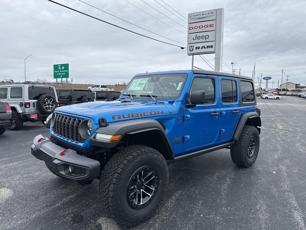 new 2025 Jeep Wrangler car, priced at $60,395