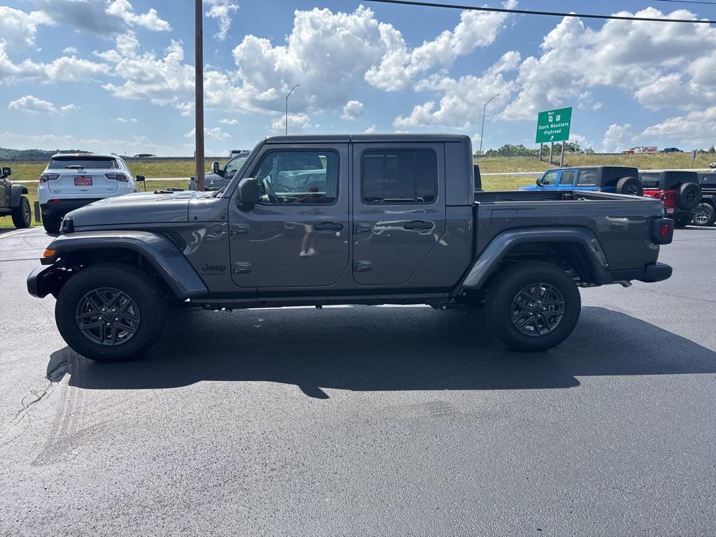 new 2025 Jeep Gladiator car, priced at $47,988