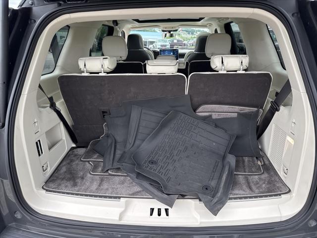 used 2024 Lincoln Navigator car, priced at $82,988