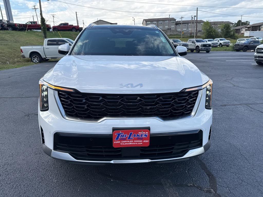 used 2025 Kia Sorento car, priced at $36,765