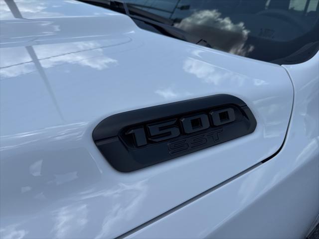 new 2025 Ram 1500 car, priced at $65,135