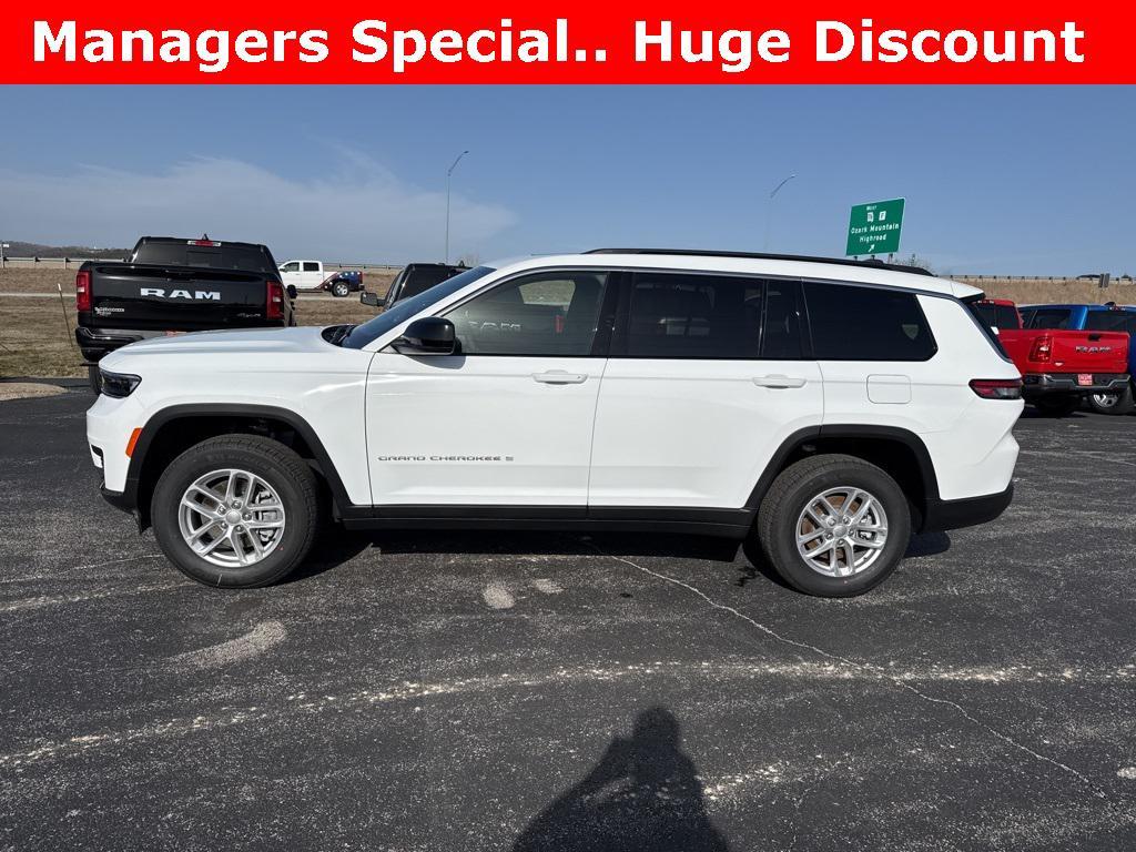 new 2025 Jeep Grand Cherokee L car, priced at $43,125