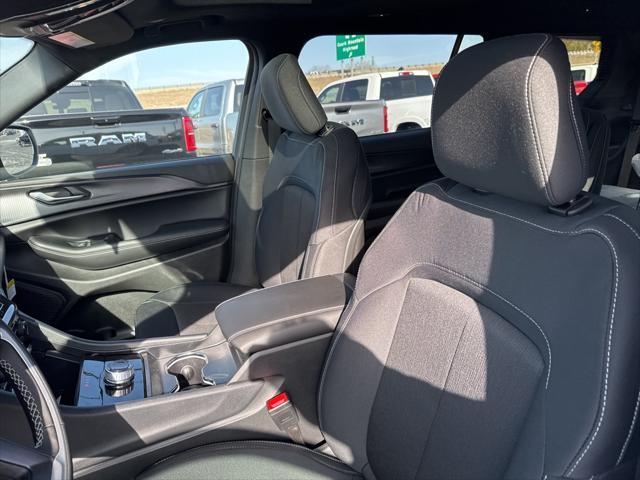 new 2025 Jeep Grand Cherokee L car, priced at $43,525