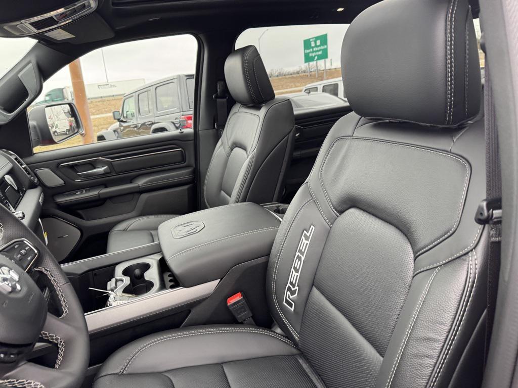 new 2025 Ram 1500 car, priced at $69,734