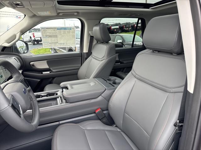 new 2025 Ford Expedition car, priced at $72,350